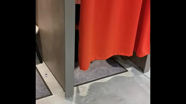 Play MP4 - quand je fais du shopping je ne porte jamais de culotte et j'aime laisser le &period;&period;&period;