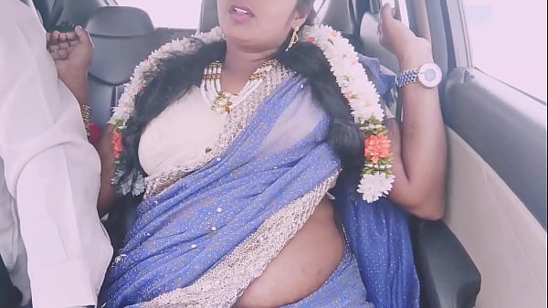 Play MP4 - Indian car sex&period; Beautiful tourist aunty with driver&period; Telugu dirty talks&period;