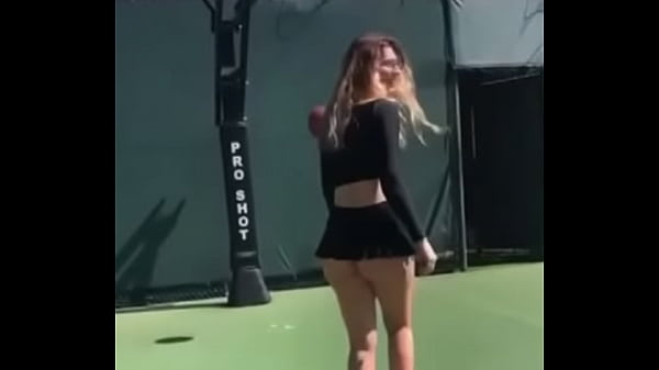 Bouncing, bubble butt 