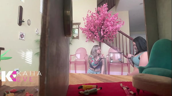 Giantess snack time in on the hunt for tiny escapees