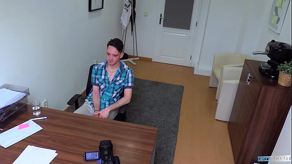 Cute Guy_Sucks Fucks A Stranger Man's BigDick In Order To Take Some Cash - BigStr