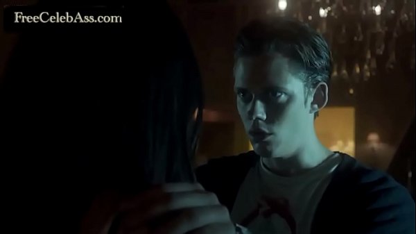 Emily Piggford_Bondage_Scene inHemlockGrove s01e07