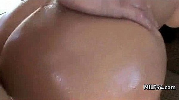 Hot cougar blows a big dick