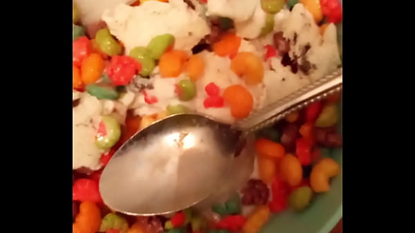 Nonton Fav Snack Ice Cream While I Work On Glazing U. Life Is Sweet thumbnail