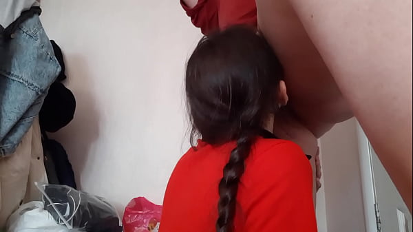 Play MP4 - My teacher seduced me and made me take her pussy in my mouth