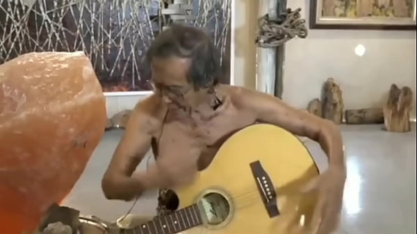 อาจารย์ไม้ร่ม 