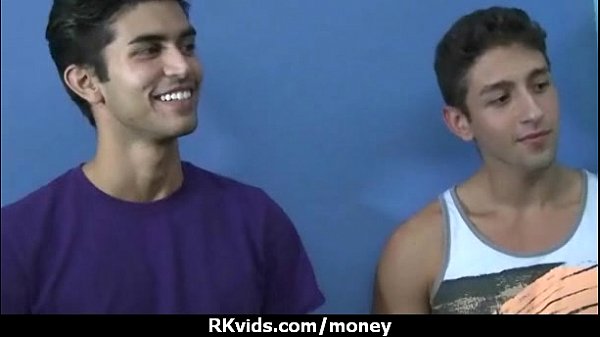 Slutty amateur babe is paid cash fromsome crazy public sex 11