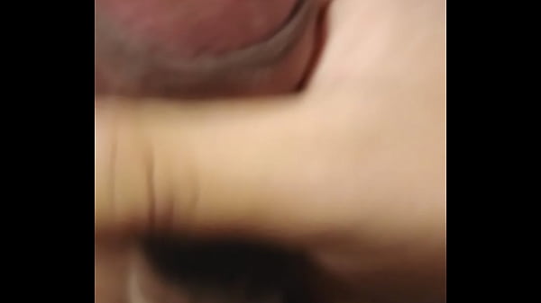 Play MP4 - Con el pene baboso