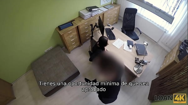 LOAN4K. Artista del tatuaje tiene sexo anal para_conseguir dinero para su nuevo negocio