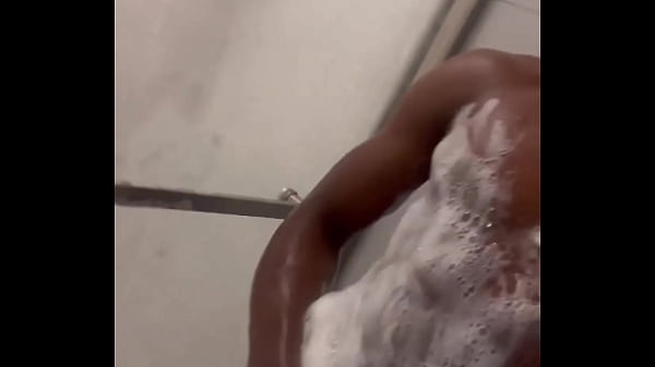 Come help me get clean or messy up to you 