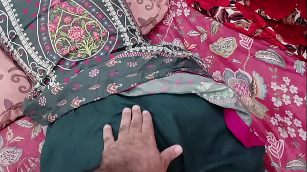 Play MP4 - My Desi Stepdaughter Let Me To Just Rub Her Pussy &comma; But Don&comma;t Put Inside