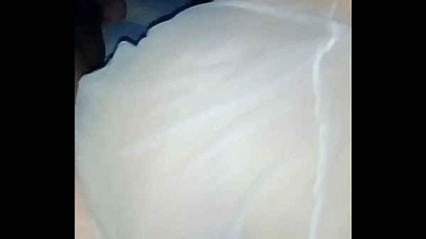 Puta devassa dando um show por cima 