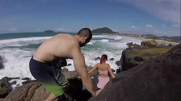 Play MP4 - Na trilha com a Pernocas