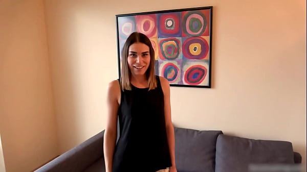 Nonton Jessica Bell Gets Fucked Hard In Casting By Big Cock thumbnail