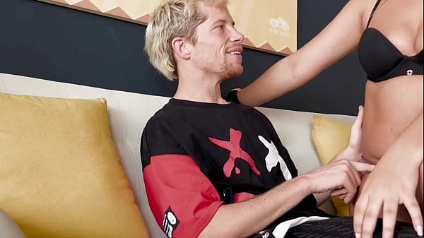 Amateur hot latina with big ass fingering handjob blowjob and riding cowgirl tublancopapi