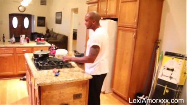 Play MP4 - lexi amor