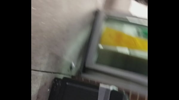 Nonton Wiggle Wiggle thumbnail