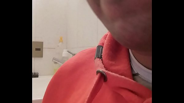 Play MP4 - Nuevo tributo para la pepina chilena