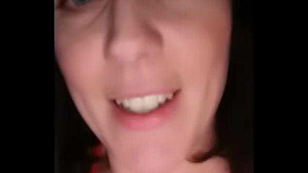 1 soit fan pour voir la suite 2 fait ta demande en contenu priv&eacute; 