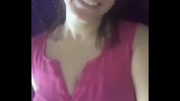 Mayabouelela is horny in bed 