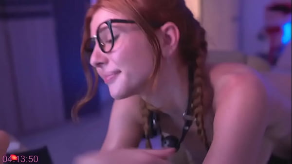 Sweetkira555 Teen Blow Job Deepthroat Dildo With Webcam thumbnail