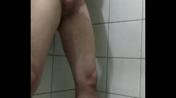 Play MP4 - Adriano fortaleza na punheta