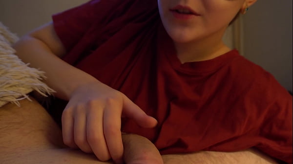 Play MP4 - Home evening blowjob&period; He came in my mouth