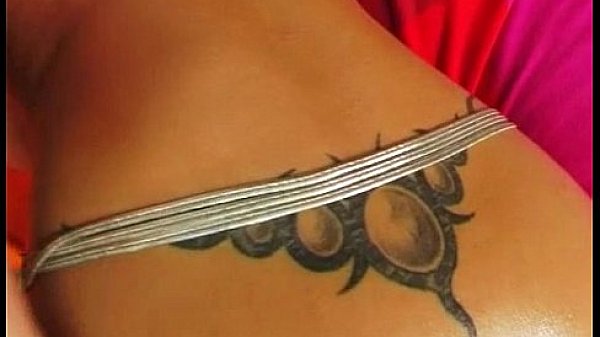 Nonton Viktoria Plays With Toys thumbnail