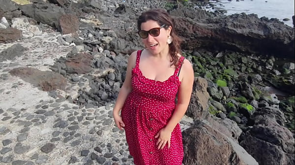 Free Sex Education_from my_Seductive StepMom on a Public Beach