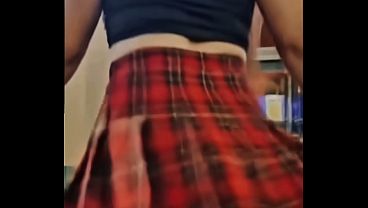 Sabrosa Morra Universitaria 19 Añitos Bailando Sexy y Sensual Frente a la Entrada de un antro!! Ese Rico Culo Rebotando me antoja meterselo!!