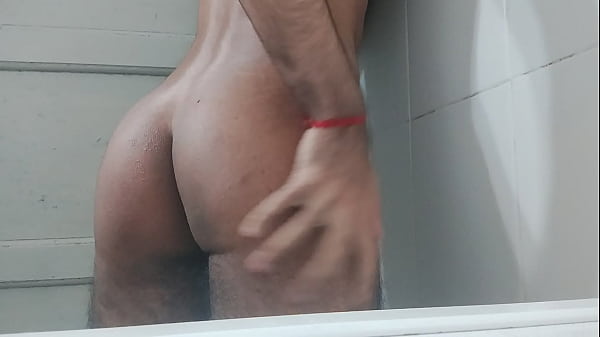 Colita con ganas de leche 