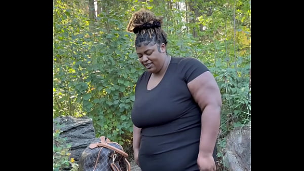 Nonton Public thumbnail