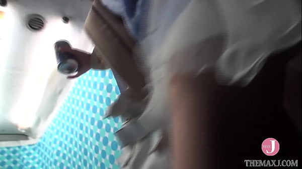 Play MP4 - Gutsy Pickup&excl; Director's choice of 40 cute and horny amateurs&comma; all of them have sex&comma; BEST CHOICE 2 discs&comma; 8 hours 4 disk1 - Intro