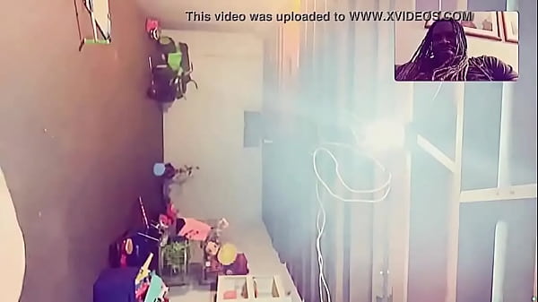 Busty Latina Babe Fingers Her AssOn FaceTime! (Wet Ass)