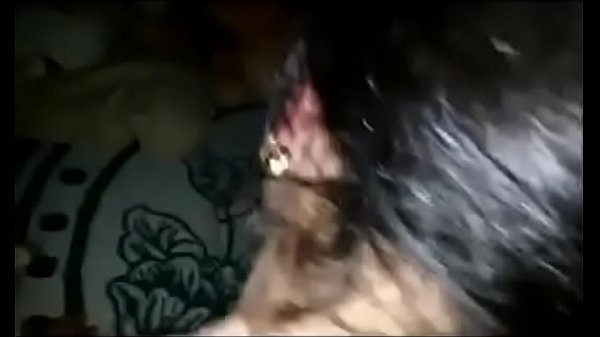 Le follan el culo a mi mujer 