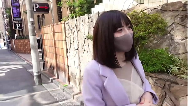 Olのつむぎちゃんです！ マスク越しでも美人だってことが伝わるほどには美人さん！ おめめが大きくて鼻筋が通ってる！素直に顔がかわいい 独占ちゃん thumbnail