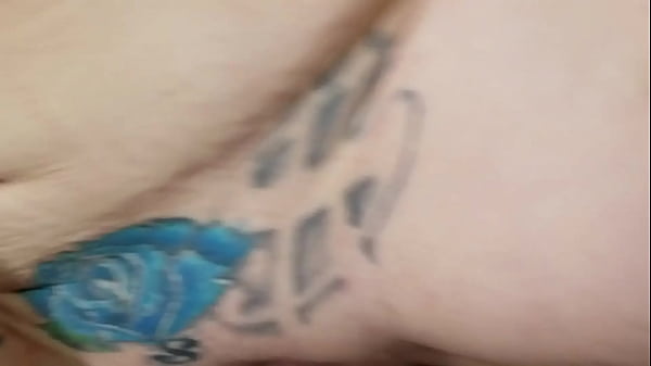 Play MP4 - MILF gets fucked on bathroom counter 2hot