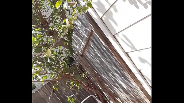 Play MP4 - Sudando mi pussy bb