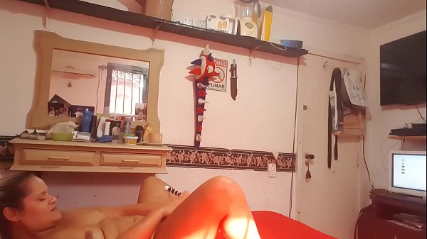 De Quatro eu mostro o rabo !!! Paty Bumbum