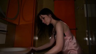 Nonton Muscular Guy Makes Gorgeous Babe Squirt thumbnail