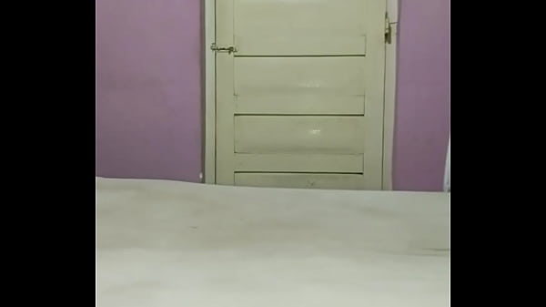 Nonton Hot Young Cock Doing Solo Hand Job thumbnail