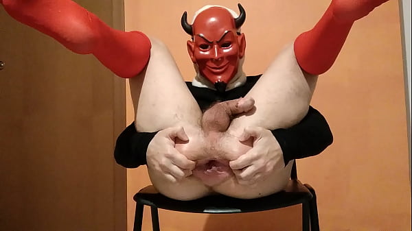 Play MP4 - 5 minutes of ass stretching &lpar;training 04&rpar;