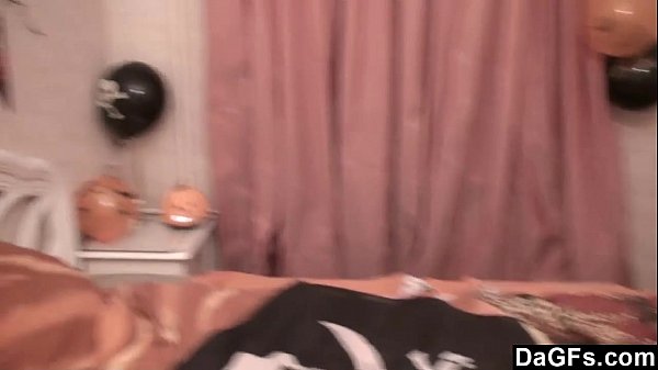 Play MP4 - Dagfs - Sexy Caribbean Pirate Girl Strip For The Cam