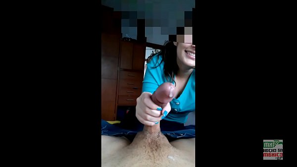 Play MP4 - Existen dos tipos de mujeres&comma; las que les gusta la lechita adentro y estas&period;&period;&period; recopilaci&oacute;n corridas externas mexicanas amateur es universitarias recibiendo leche