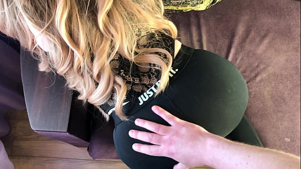 Couldn't resist and fucked friend's with big tits and ass and cum inside