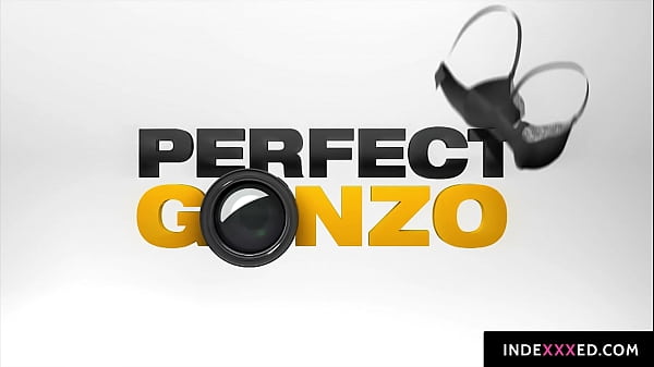 Nonton Jessica Moor Gets Her Ass Drilled Gonzo Style In Anal Scene thumbnail