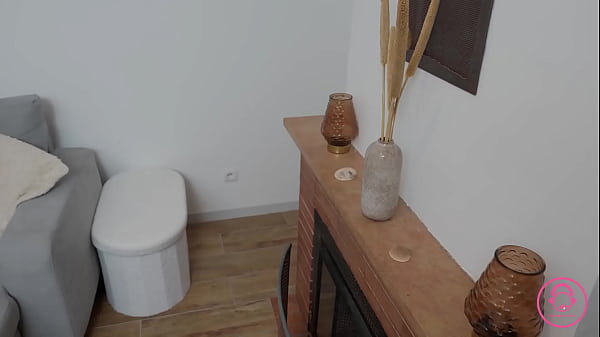 Na&euml;lle slutty after the game