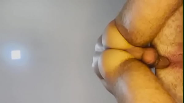 Eu arregacei ele, me deu o Rabo mais delicioso que tem no Brasil