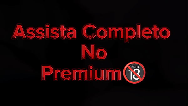 Play MP4 - N&atilde;o sei se foi leitinho nos p&eacute;s ou na bucetinha da Kaya