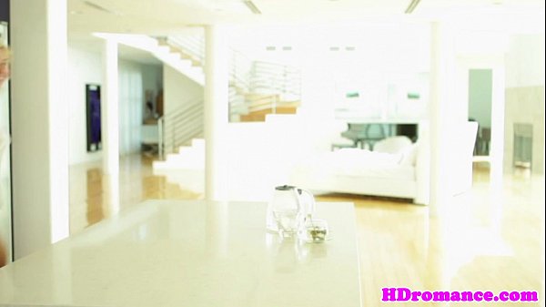 Play MP4 - Amateur young hot couple make love